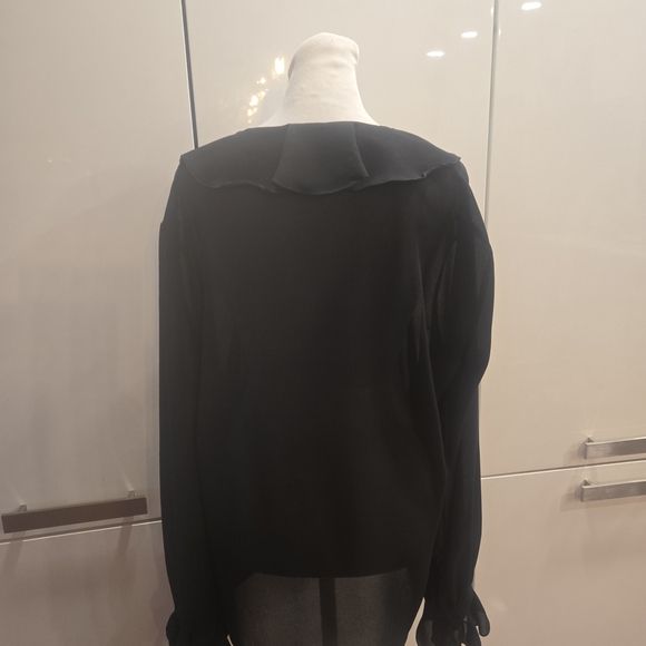 Vintage 1980s Ruffled V-Neck Romantic Black Blouse Top Size 14 - Picture 4 of 7